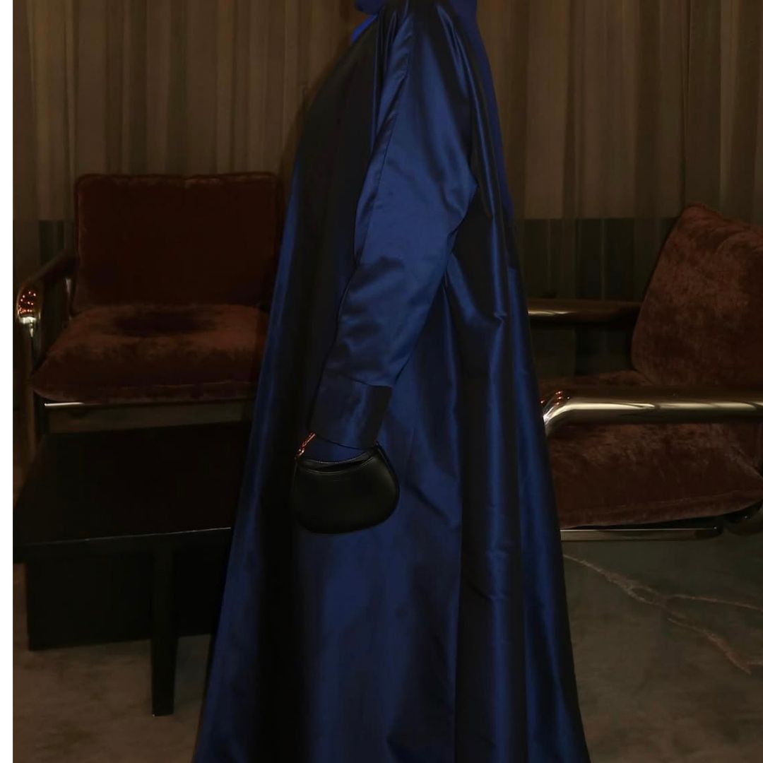 Nia Amroun’s Timeless Abaya Style